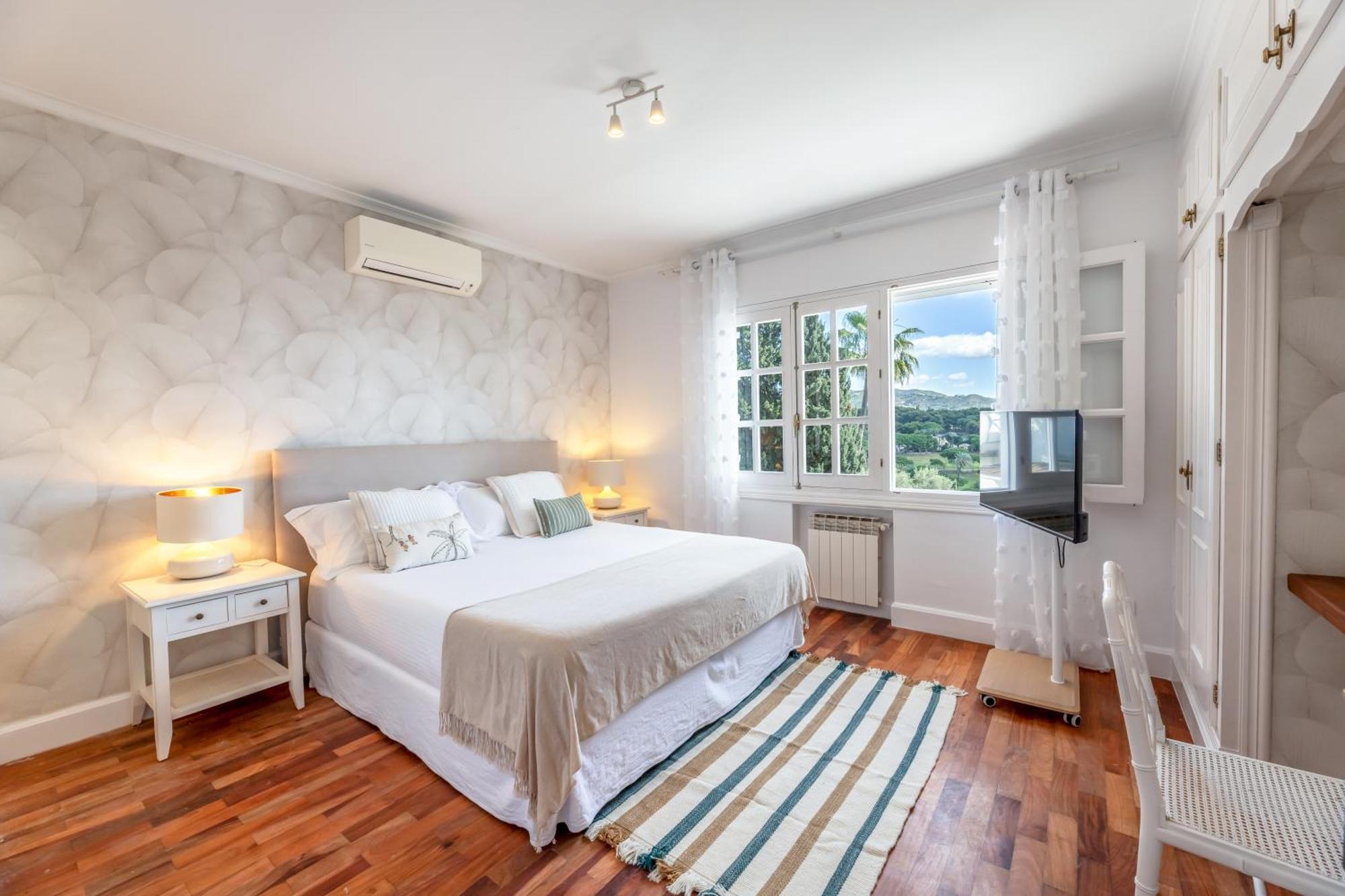 Bed and Breakfast Aurora Boutique House - Only Adults Марбелья Екстер'єр фото